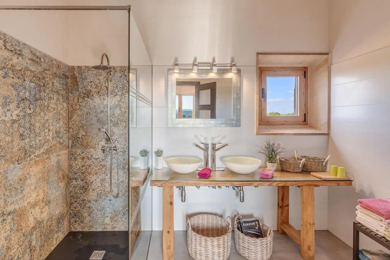 Holiday home Can Xesquet Comuna Ses Salines